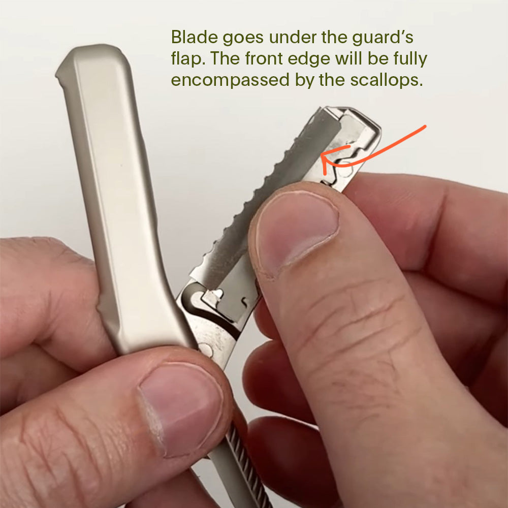 Illustrative image showing how the Blade Refill is inserted in-between the flaps of the blade-guard.