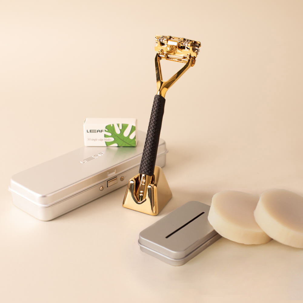 Leaf discount Razor with Blades and Stand